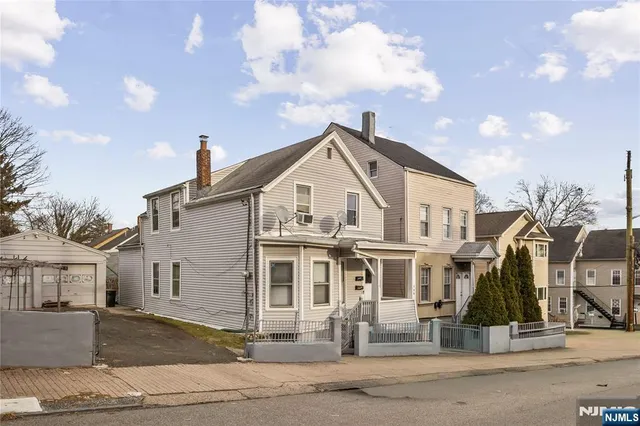 $549,000 | 150-152 Jefferson Street, Paterson, NJ 07522