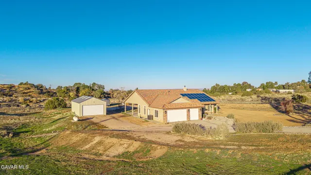 $799,995 | 3335 Avenue T8 E Palmdale Ca East, Palmdale, CA 93550