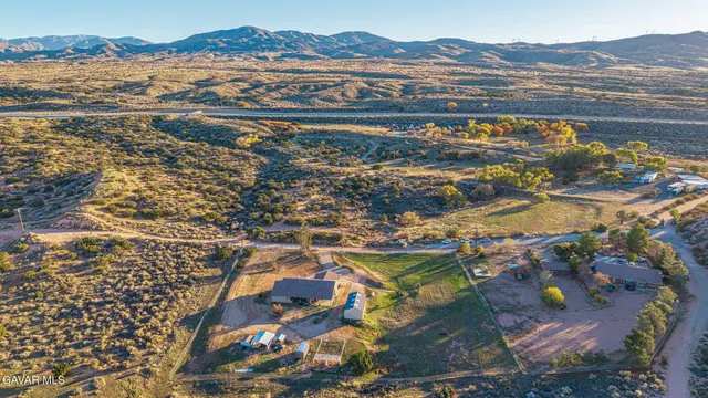 $799,995 | 3335 Avenue T8 E Palmdale Ca East, Palmdale, CA 93550