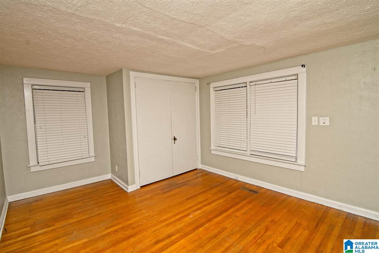 1217 Forest Lane Anniston, AL 36207 - Photo 5 of 22
