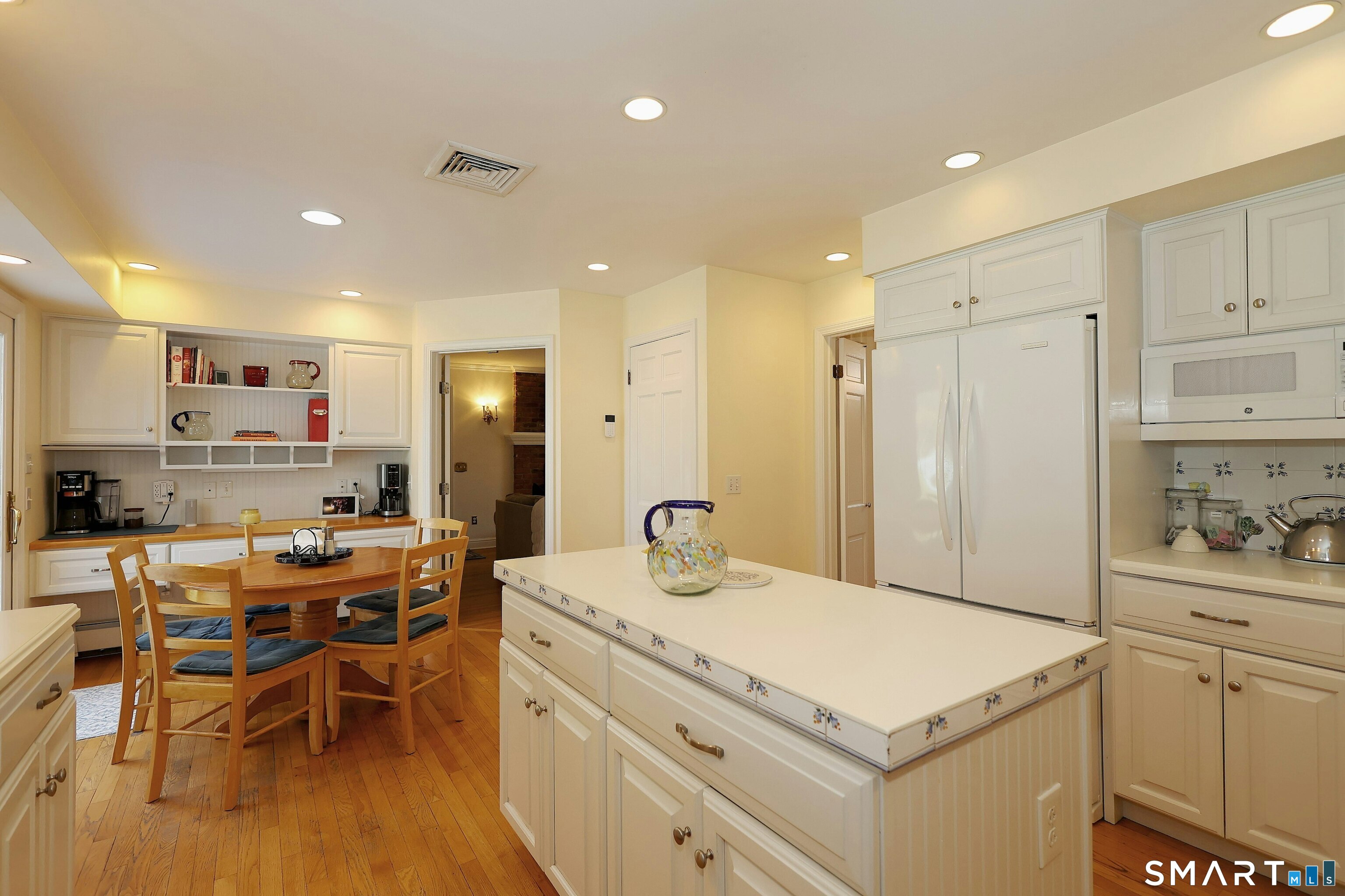 27 Lantern Drive Ridgefield, CT 06877 - Photo 16 of 40