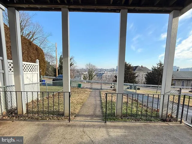 $2,600 | 218 Cedar Avenue, Conshohocken, PA 19428