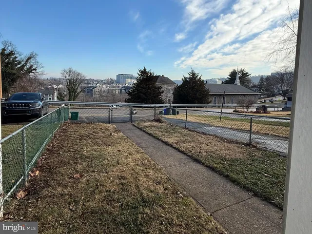 $2,600 | 218 Cedar Avenue, Conshohocken, PA 19428