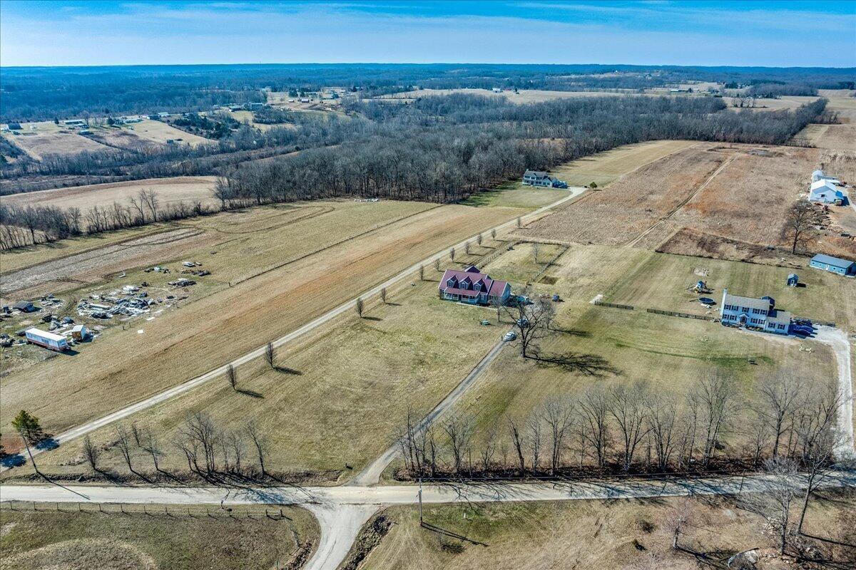 765 Carl Penn Road Waverly, OH 45690 - Photo 3 of 75 03-Five Acres Media - 765 Carl Penn Rd 4