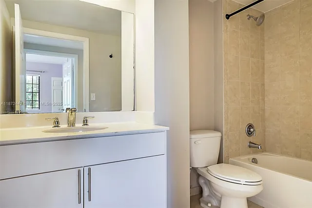 $3,600 | 4905 Midtown Lane, Unit 2209, Palm Beach Gardens, FL 33418