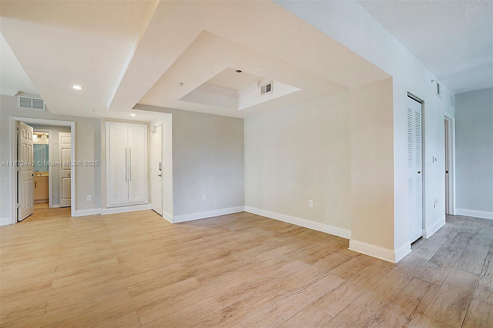 4905 Midtown Lane, Unit 2209 Palm Beach Gardens, FL 33418 - Photo 3 of 30 a view of an empty room