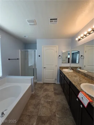 $2,000 | 9213 Black Diamond Street, Las Vegas, NV 89178