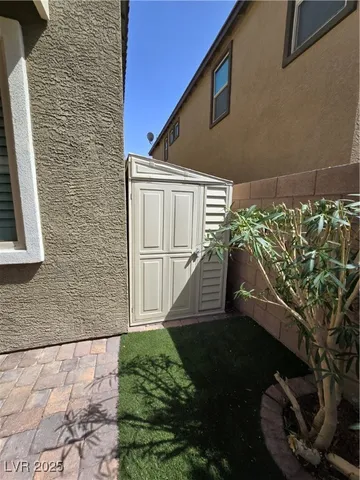 $2,000 | 9213 Black Diamond Street, Las Vegas, NV 89178