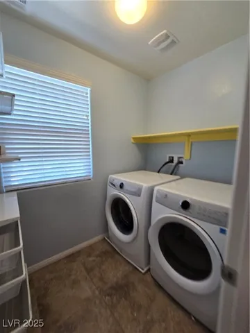 $2,000 | 9213 Black Diamond Street, Las Vegas, NV 89178