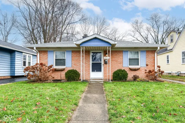$277,500 | 6121 Norwaldo Avenue, Indianapolis, IN 46220