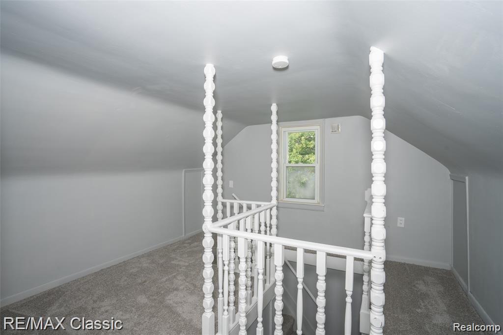 3956 Howe Road Wayne, MI 48184 - Photo 19 of 28