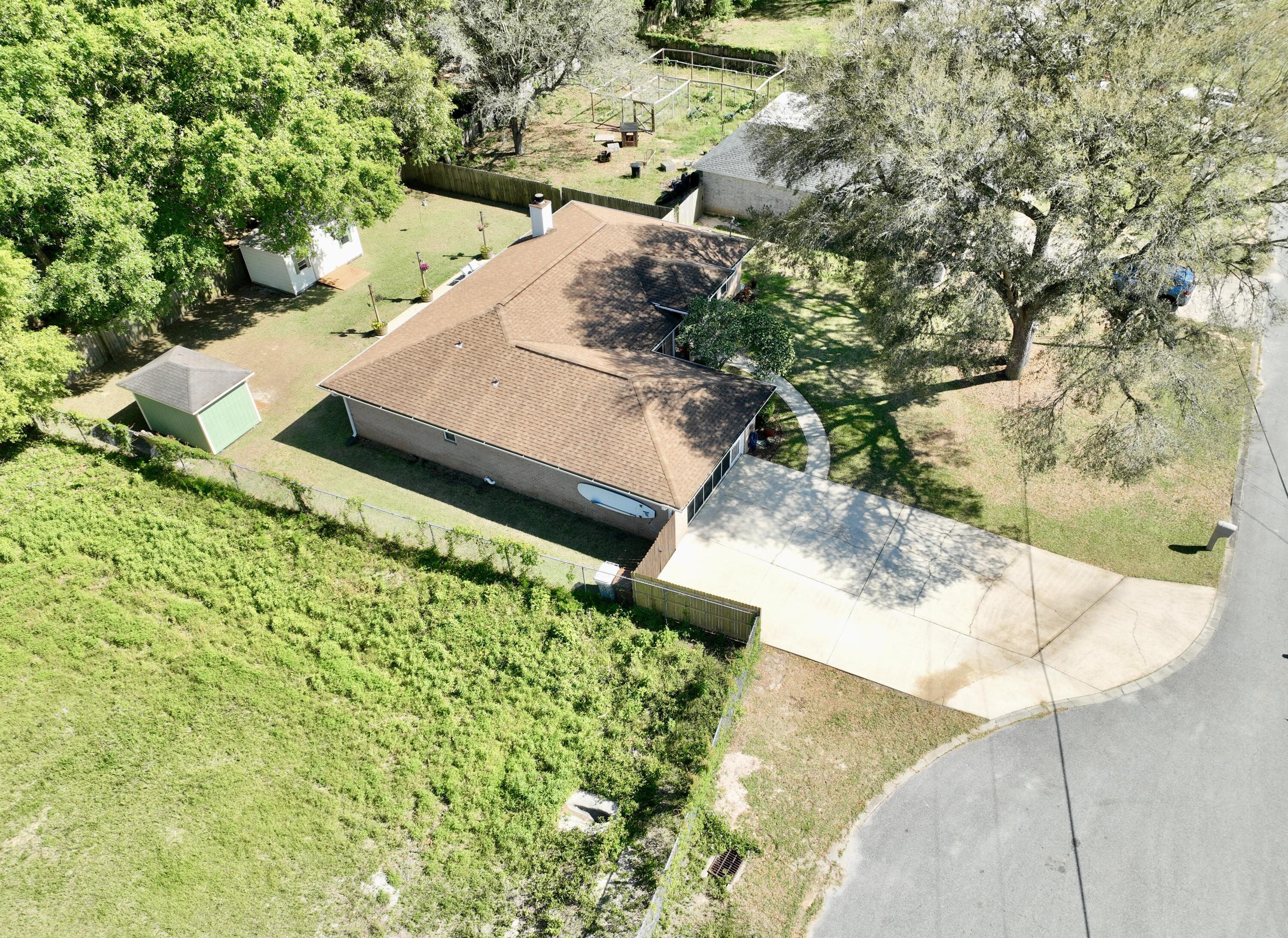 2778 Riverside Landing Drive Navarre, FL 32566 - Photo 41 of 62 dji_fly_20250412_152926_446_174458691617