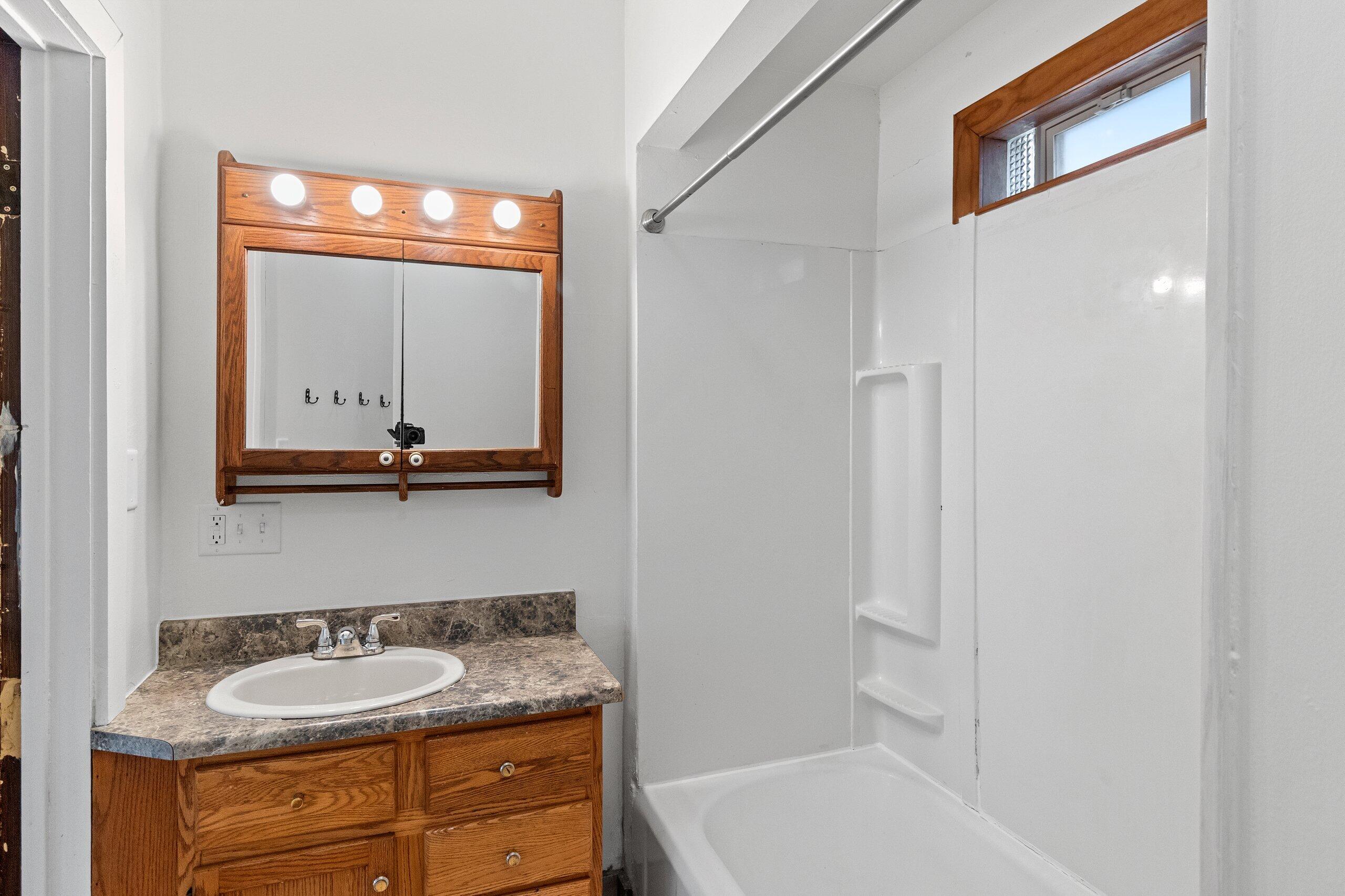 1808 27th Street Two Rivers, WI 54241 - Photo 29 of 71 055-180827thStreet-TwoRivers-WI-54241-SM