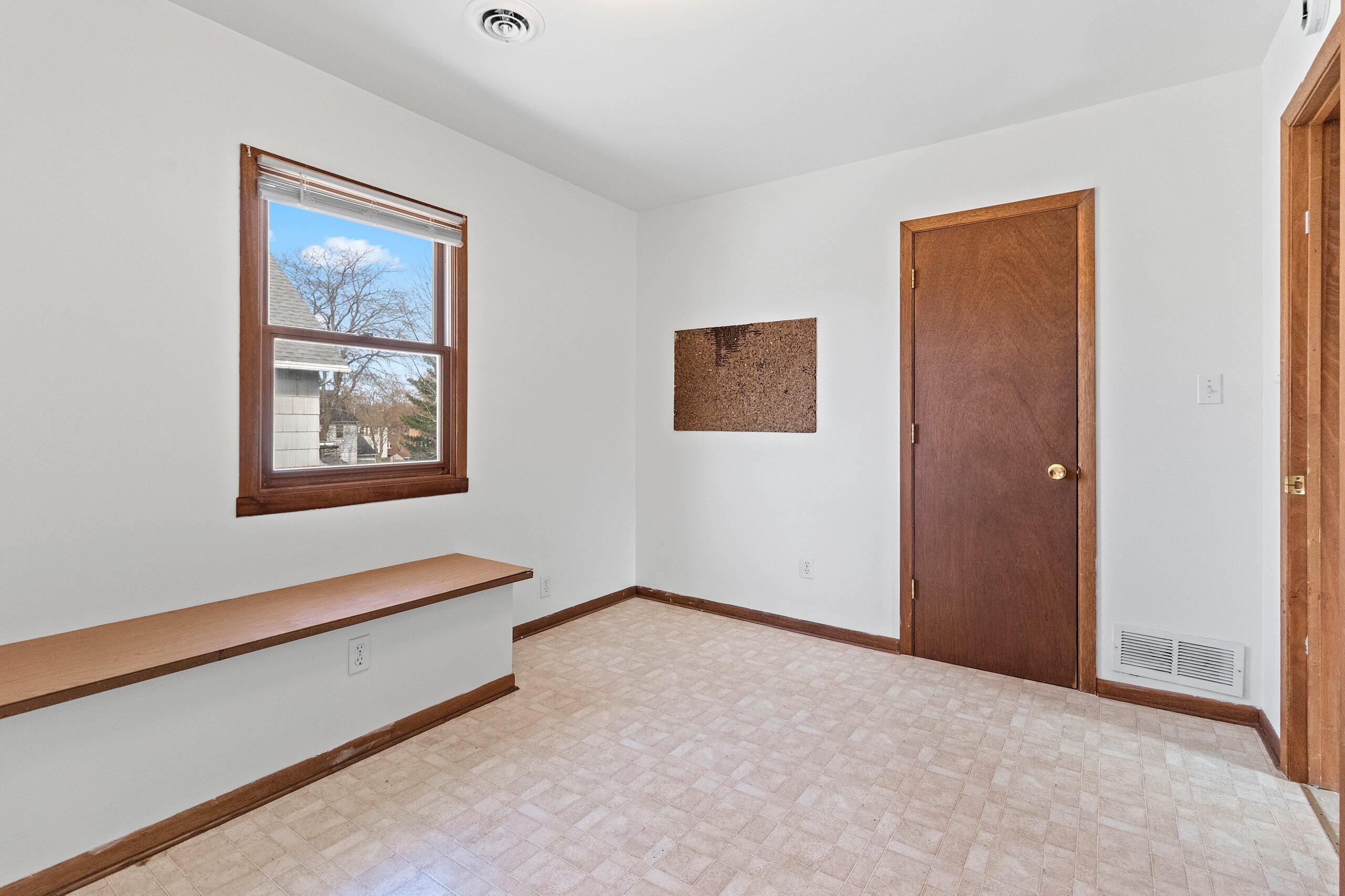 1808 27th Street Two Rivers, WI 54241 - Photo 30 of 71 066-180827thStreet-TwoRivers-WI-54241-SM