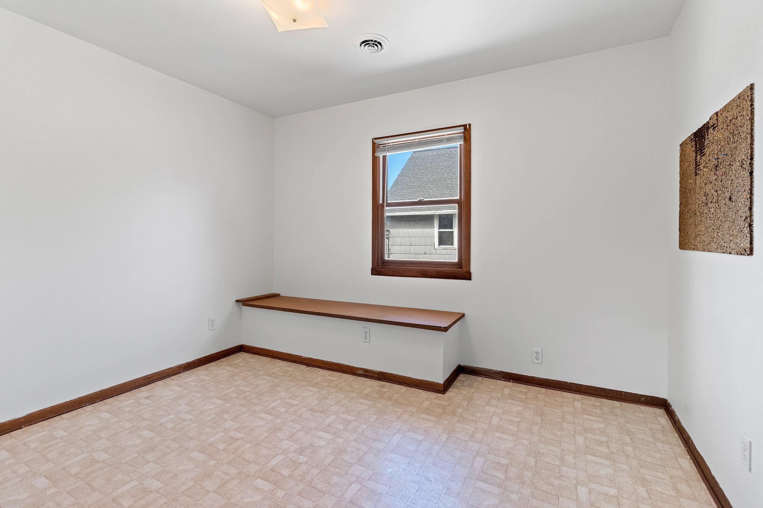 1808 27th Street Two Rivers, WI 54241 - Photo 32 of 71 065-180827thStreet-TwoRivers-WI-54241-SM