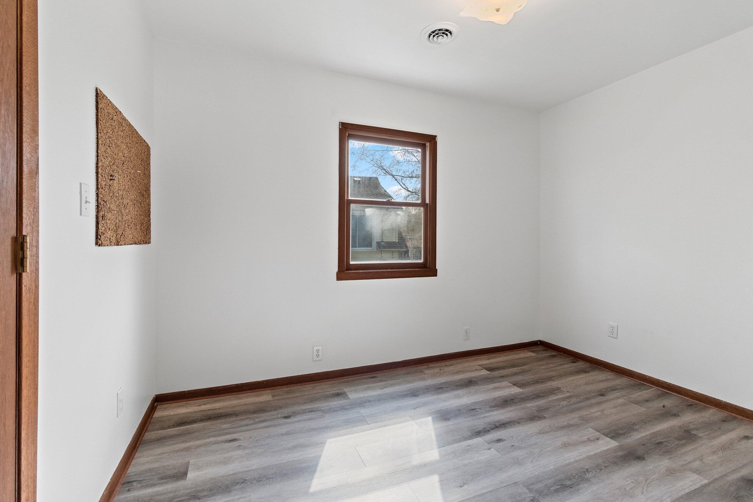 1808 27th Street Two Rivers, WI 54241 - Photo 34 of 71 068-180827thStreet-TwoRivers-WI-54241-SM
