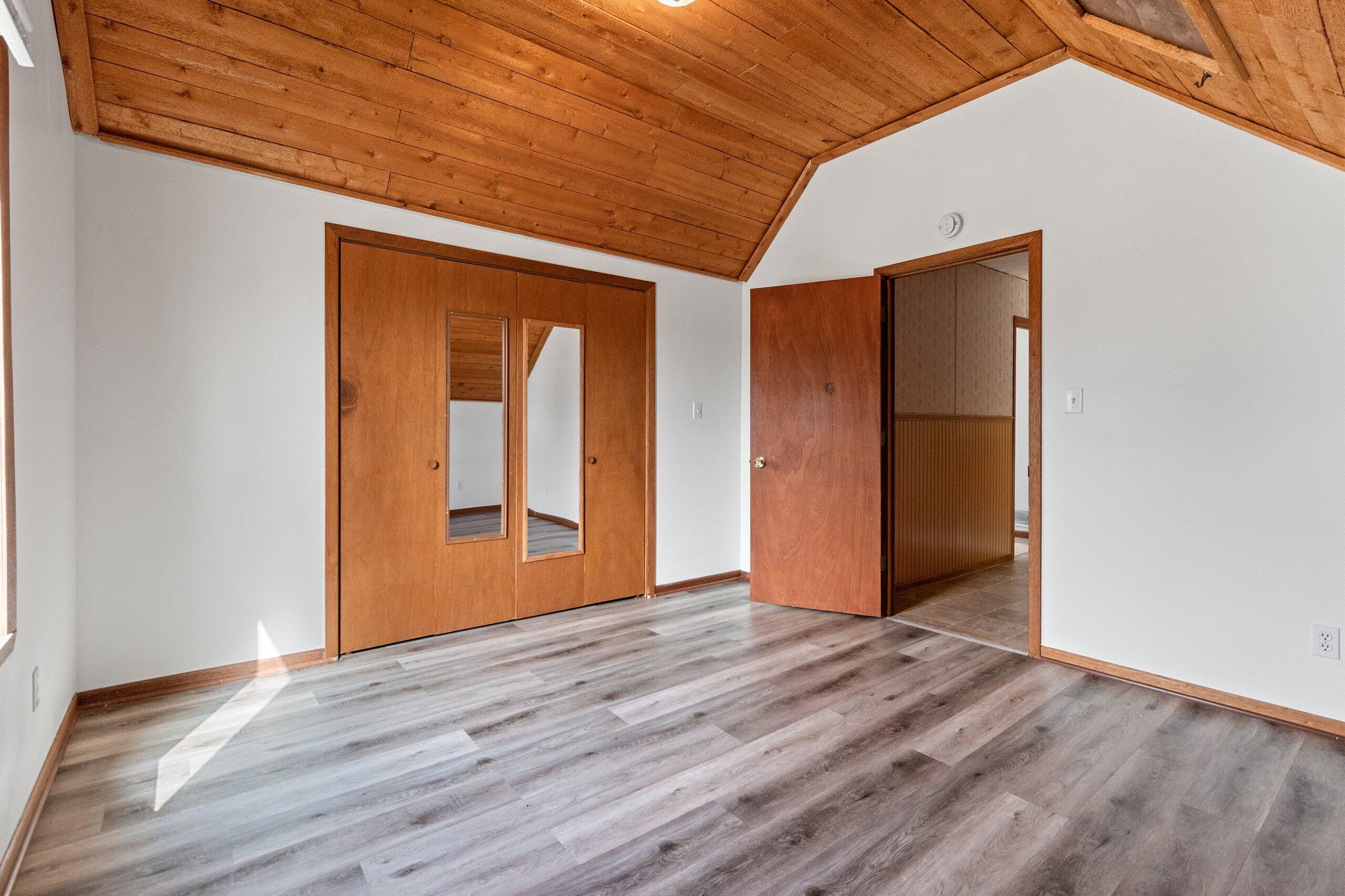 1808 27th Street Two Rivers, WI 54241 - Photo 37 of 71 074-180827thStreet-TwoRivers-WI-54241-SM
