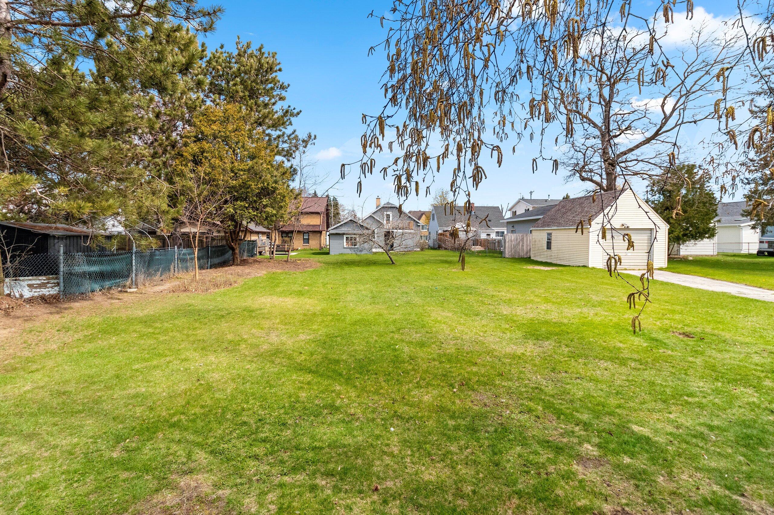 1808 27th Street Two Rivers, WI 54241 - Photo 47 of 71 023-180827thStreet-TwoRivers-WI-54241-SM
