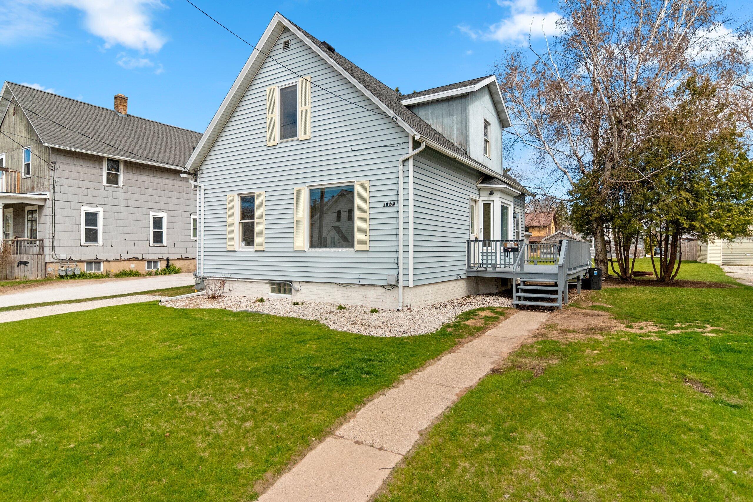 1808 27th Street Two Rivers, WI 54241 - Photo 50 of 71 001-180827thStreet-TwoRivers-WI-54241-SM