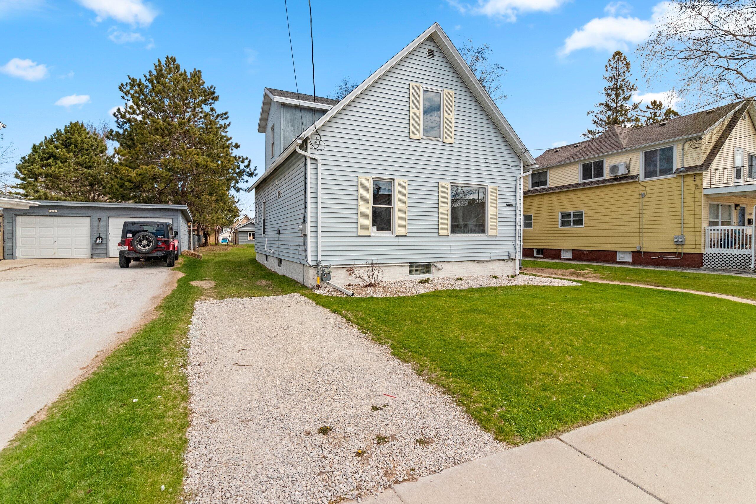 1808 27th Street Two Rivers, WI 54241 - Photo 55 of 71 002-180827thStreet-TwoRivers-WI-54241-SM