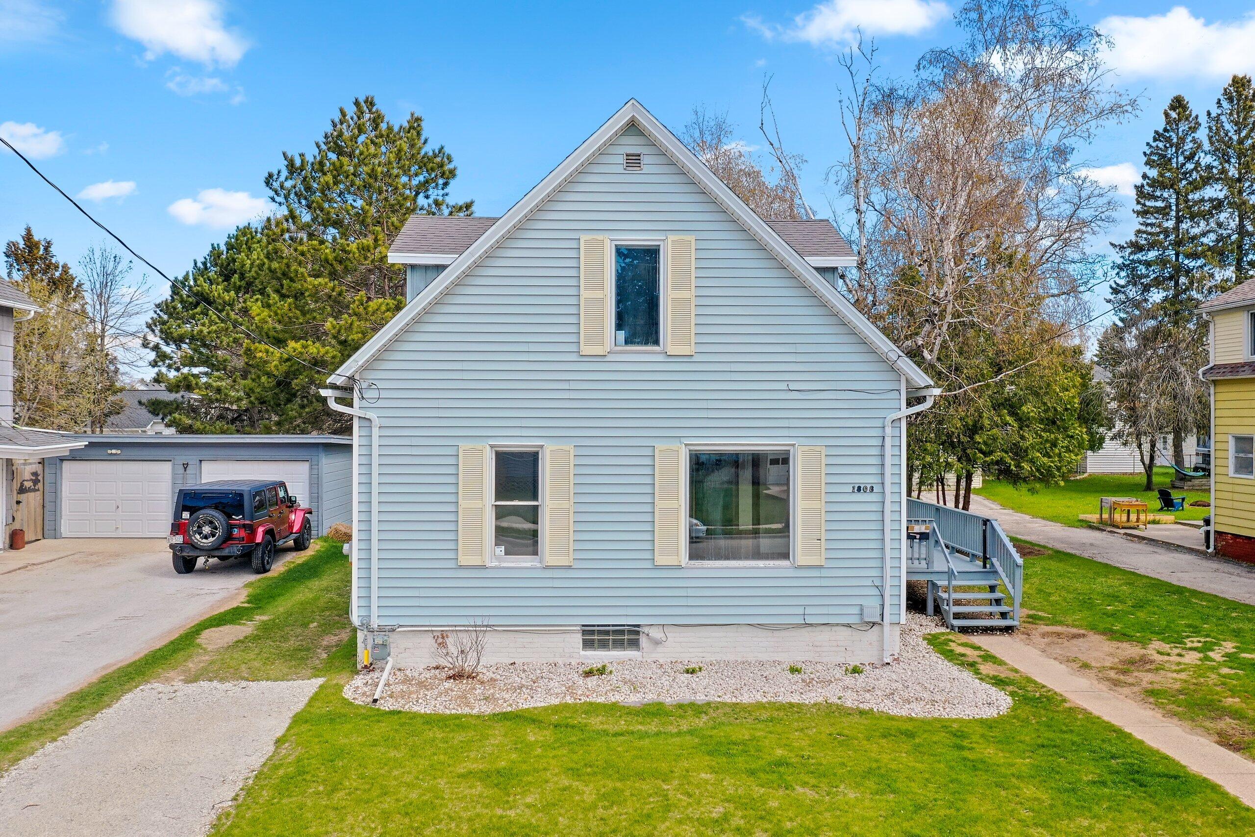 1808 27th Street Two Rivers, WI 54241 - Photo 56 of 71 004-180827thStreet-TwoRivers-WI-54241-SM