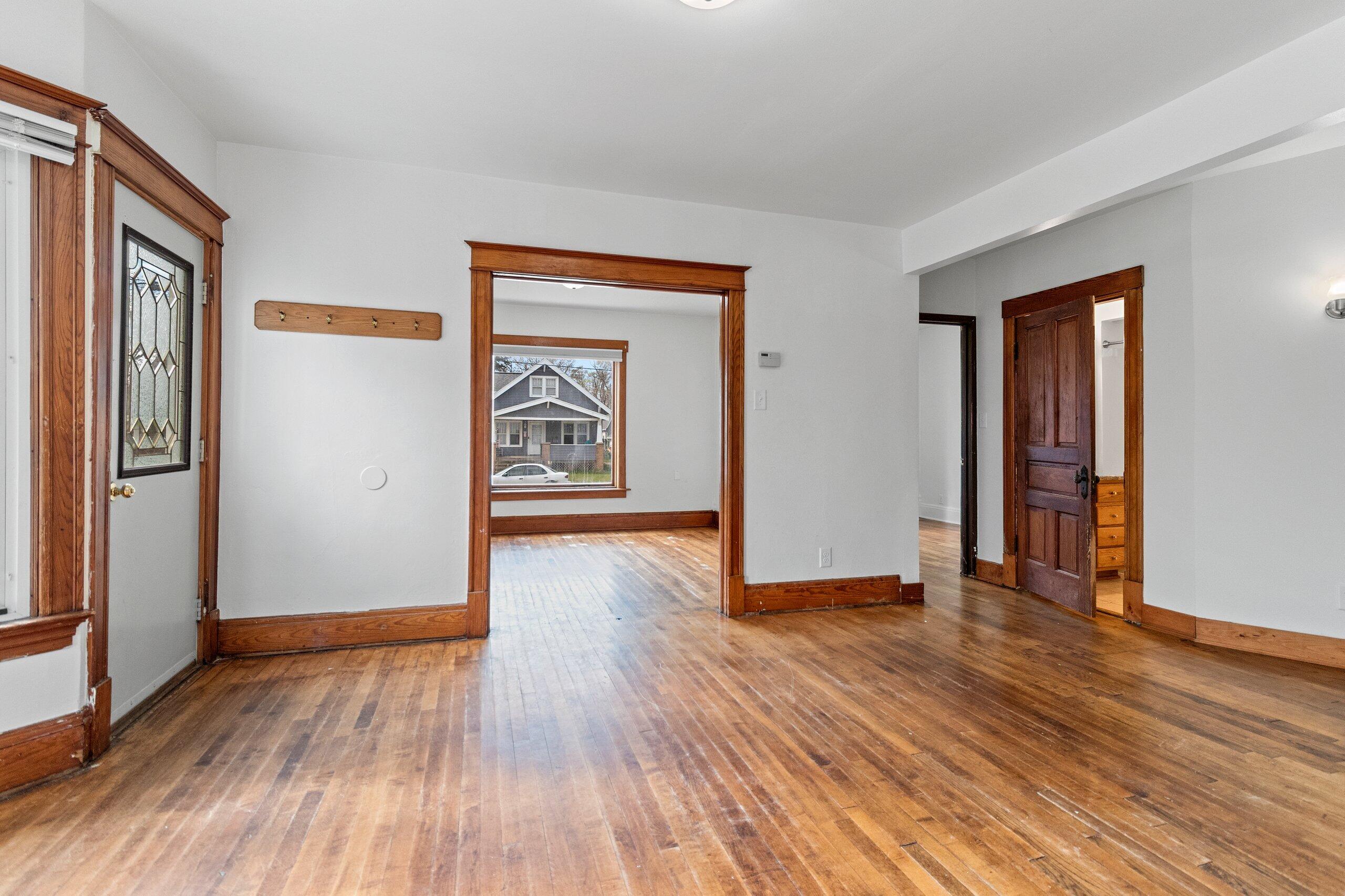 1808 27th Street Two Rivers, WI 54241 - Photo 8 of 71 040-180827thStreet-TwoRivers-WI-54241-SM