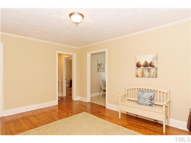1214 Hamlin Road Durham, NC 27704 - Photo 6 of 24 Gallery Image 6
