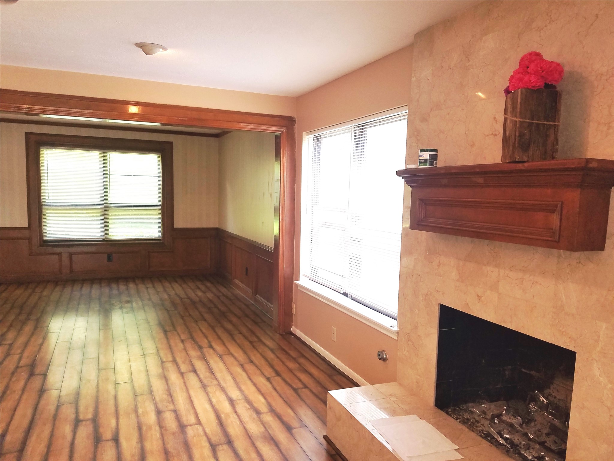 15526 Rio Plaza Drive Houston, TX 77083 - Photo 9 of 36