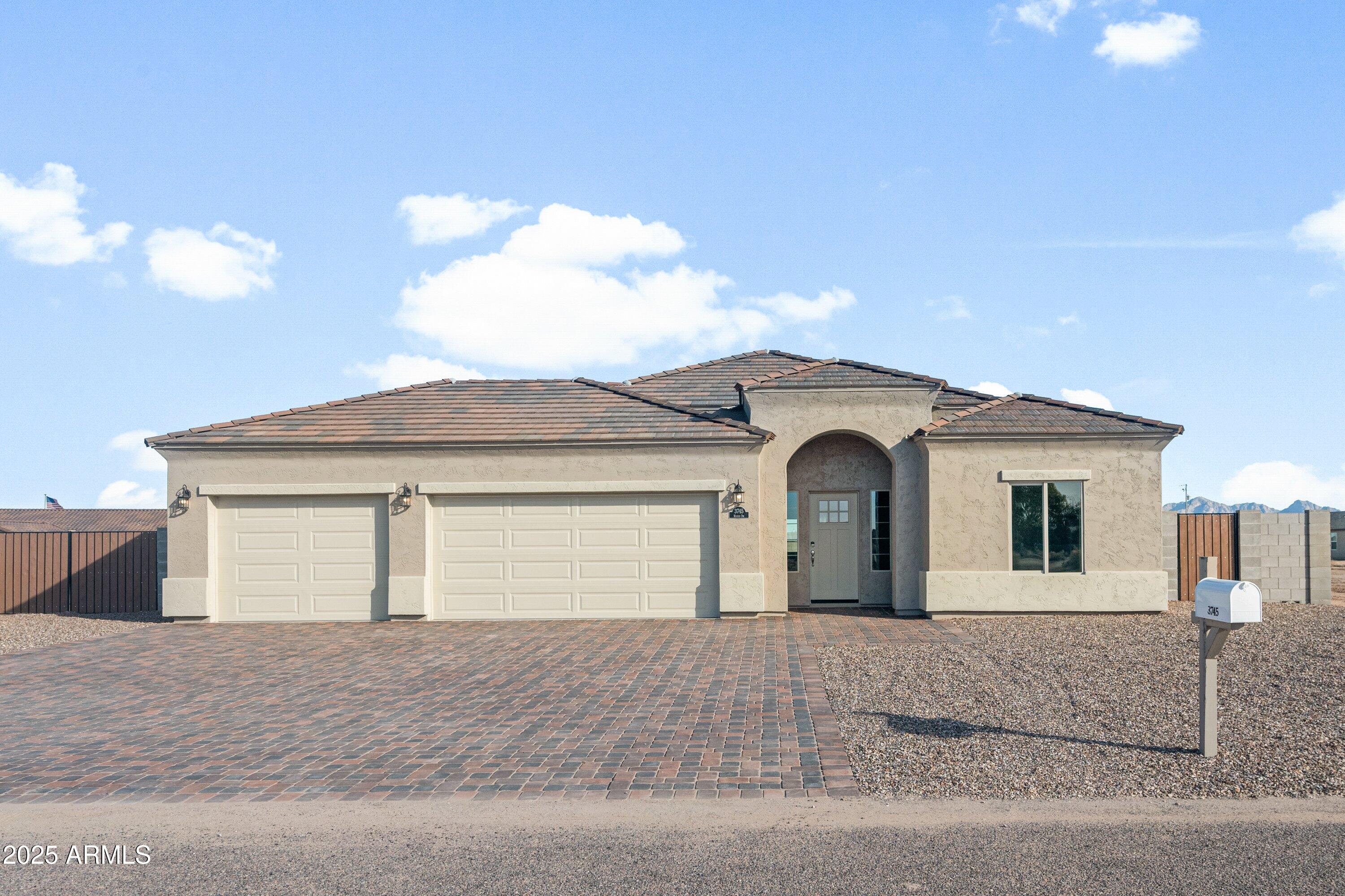 3955 North Maya Road Eloy, AZ 85131 - Photo 2 of 30
