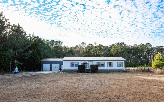 $170,000 | 2128 Harvey Road, Loris, SC 29569