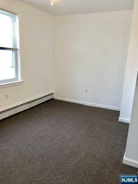 21 Columbus Street Bloomfield, NJ 07003 - Photo 7 of 21