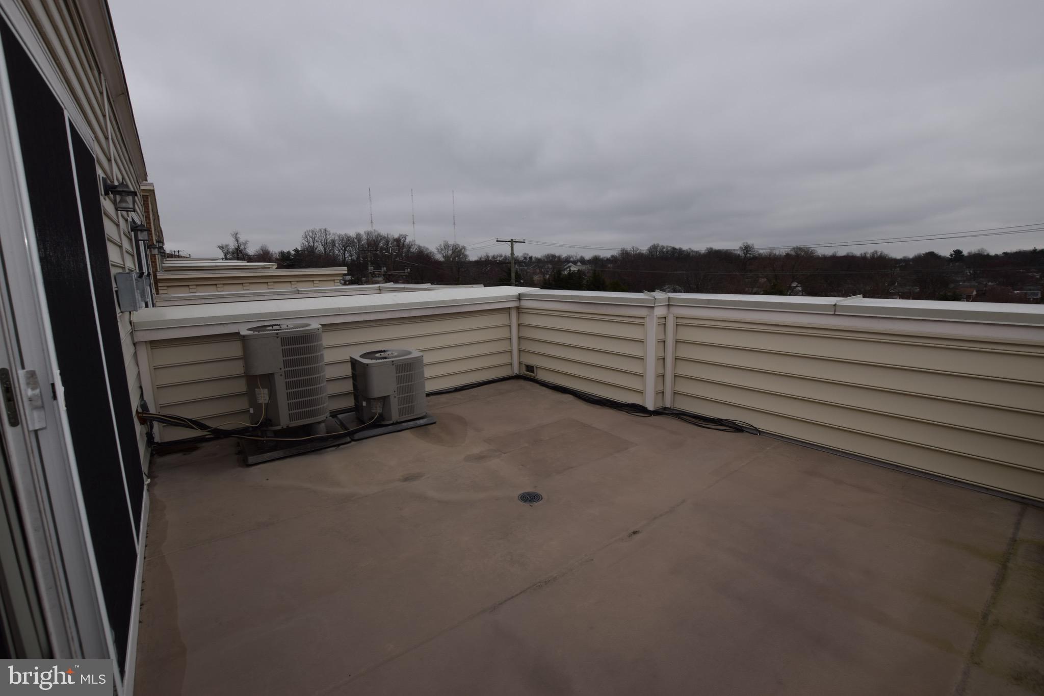 11022 Amherst Avenue Silver Spring, MD 20902 - Photo 28 of 32 Balcony Top floor