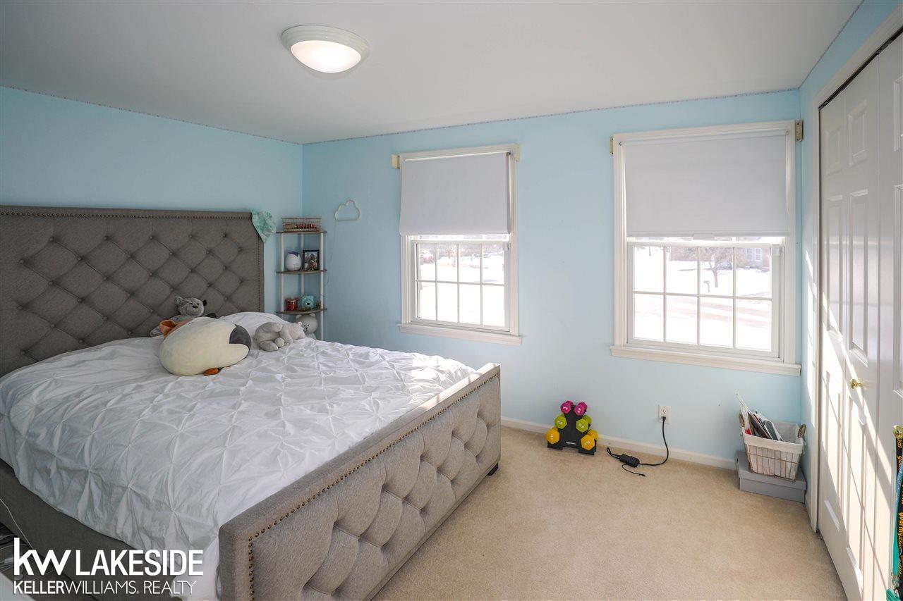 1494 Royal Crescent Street Rochester, MI 48306 - Photo 26 of 37 50065452-25.JPG