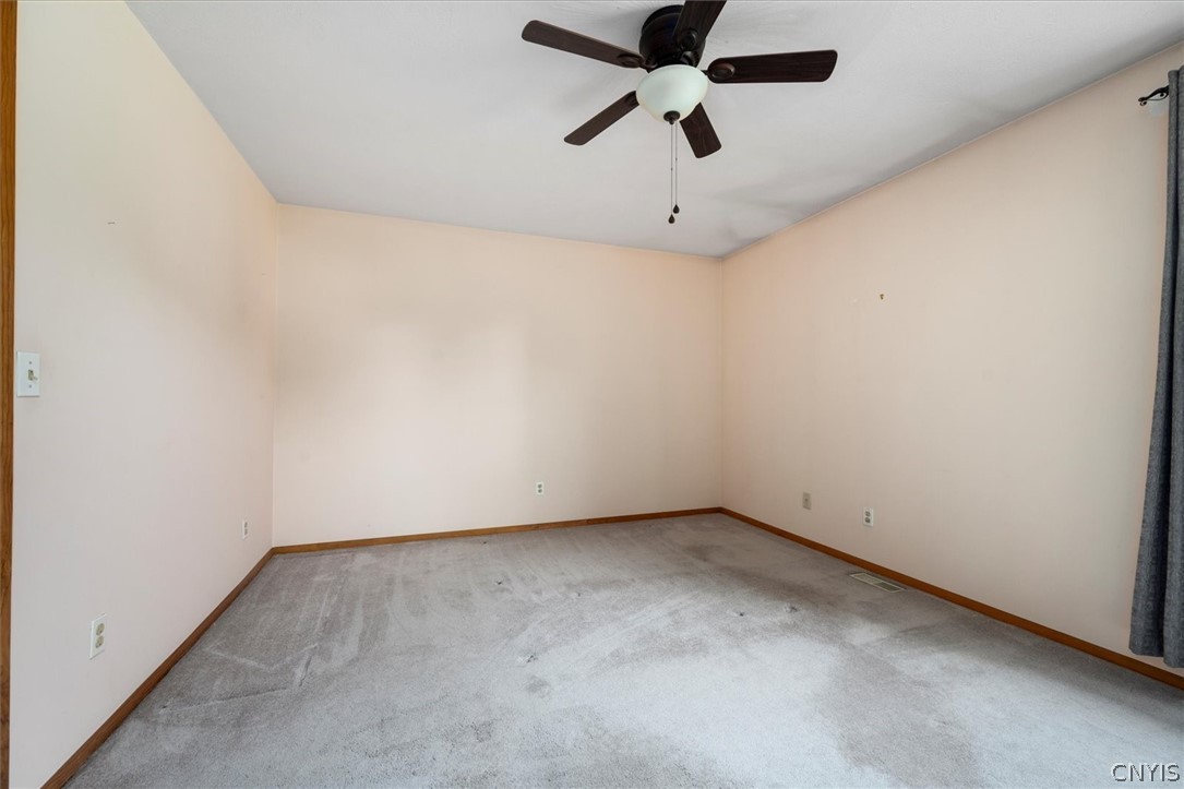 8753 Whiting Road Cicero, NY 13039 - Photo 18 of 30