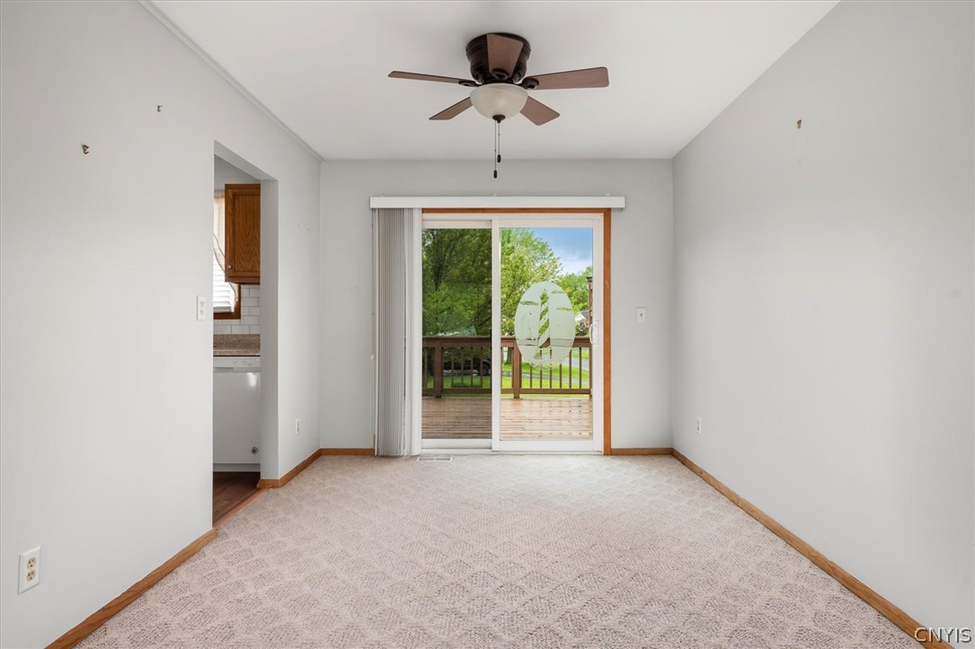 8753 Whiting Road Cicero, NY 13039 - Photo 7 of 30