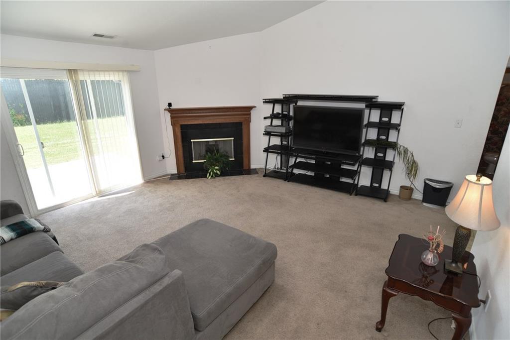2601 Rothe Lane Indianapolis, IN 46229 - Photo 14 of 20 Gallery Image 14