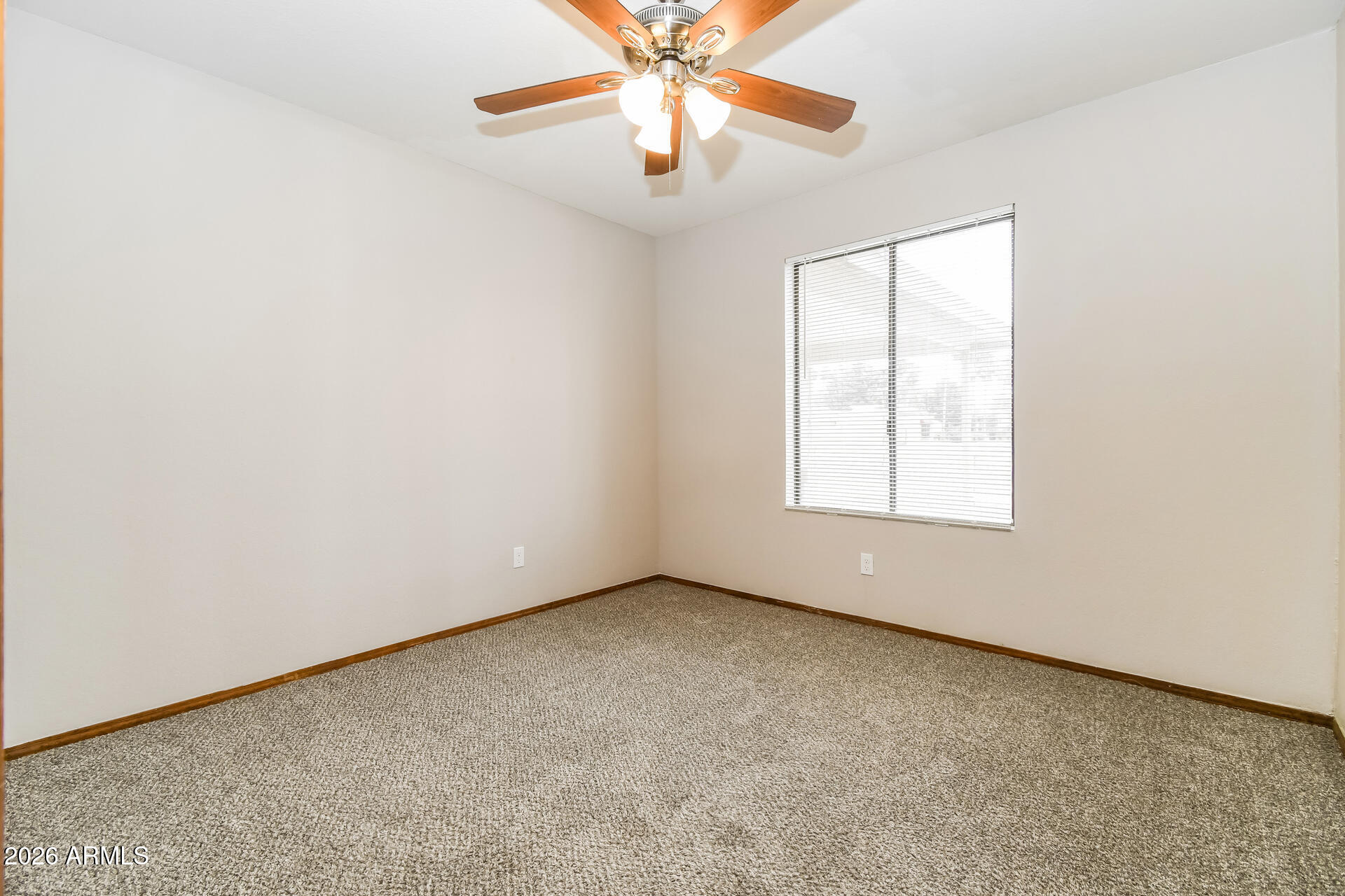 20 West San Remo Street Gilbert, AZ 85233 - Photo 16 of 22 017-photo-bedroom-15281462