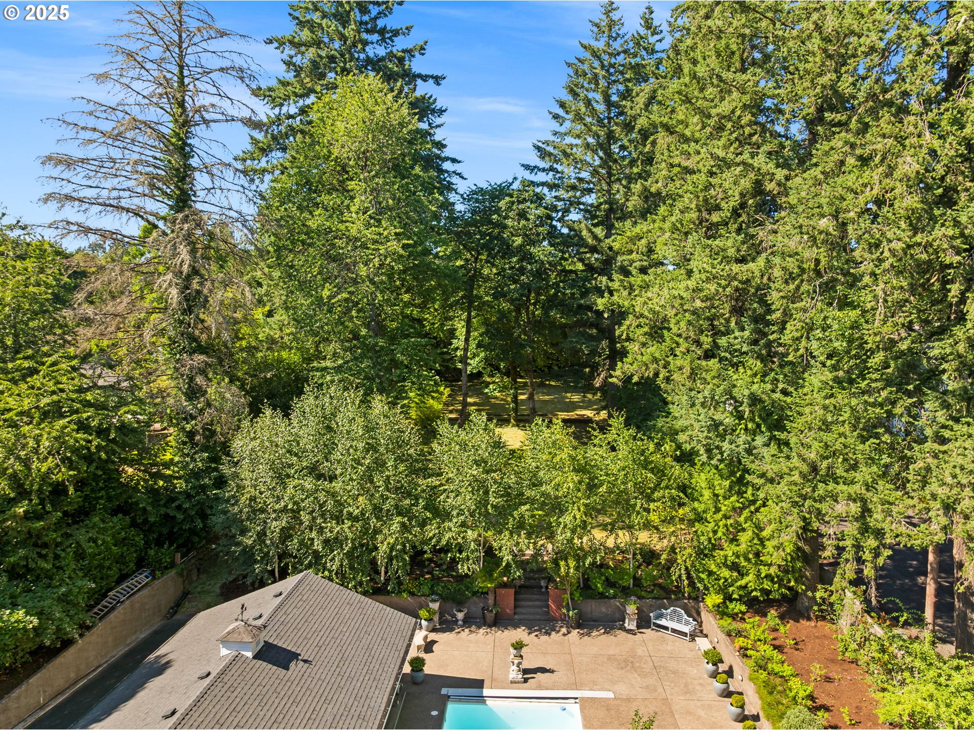 1505 Country Club Road Lake Oswego, OR 97034 - Photo 41 of 48