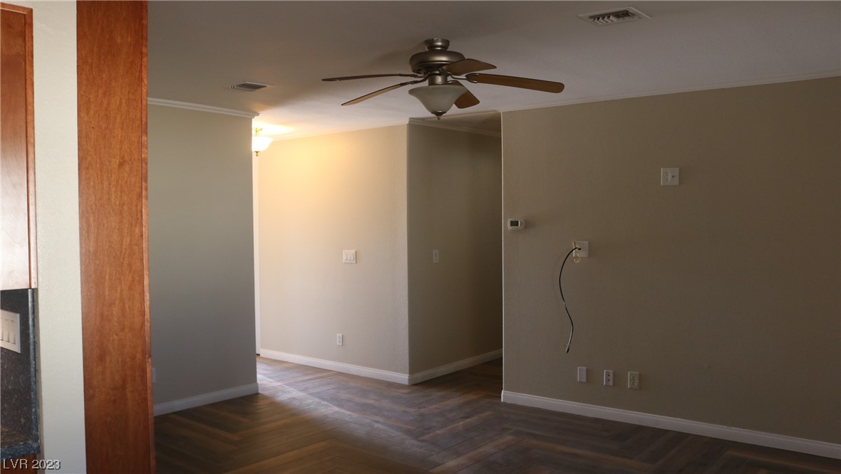 533 Close Avenue Henderson, NV 89011 - Photo 11 of 55