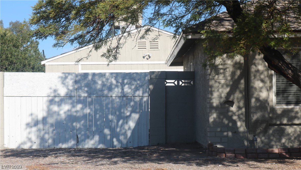 533 Close Avenue Henderson, NV 89011 - Photo 3 of 55