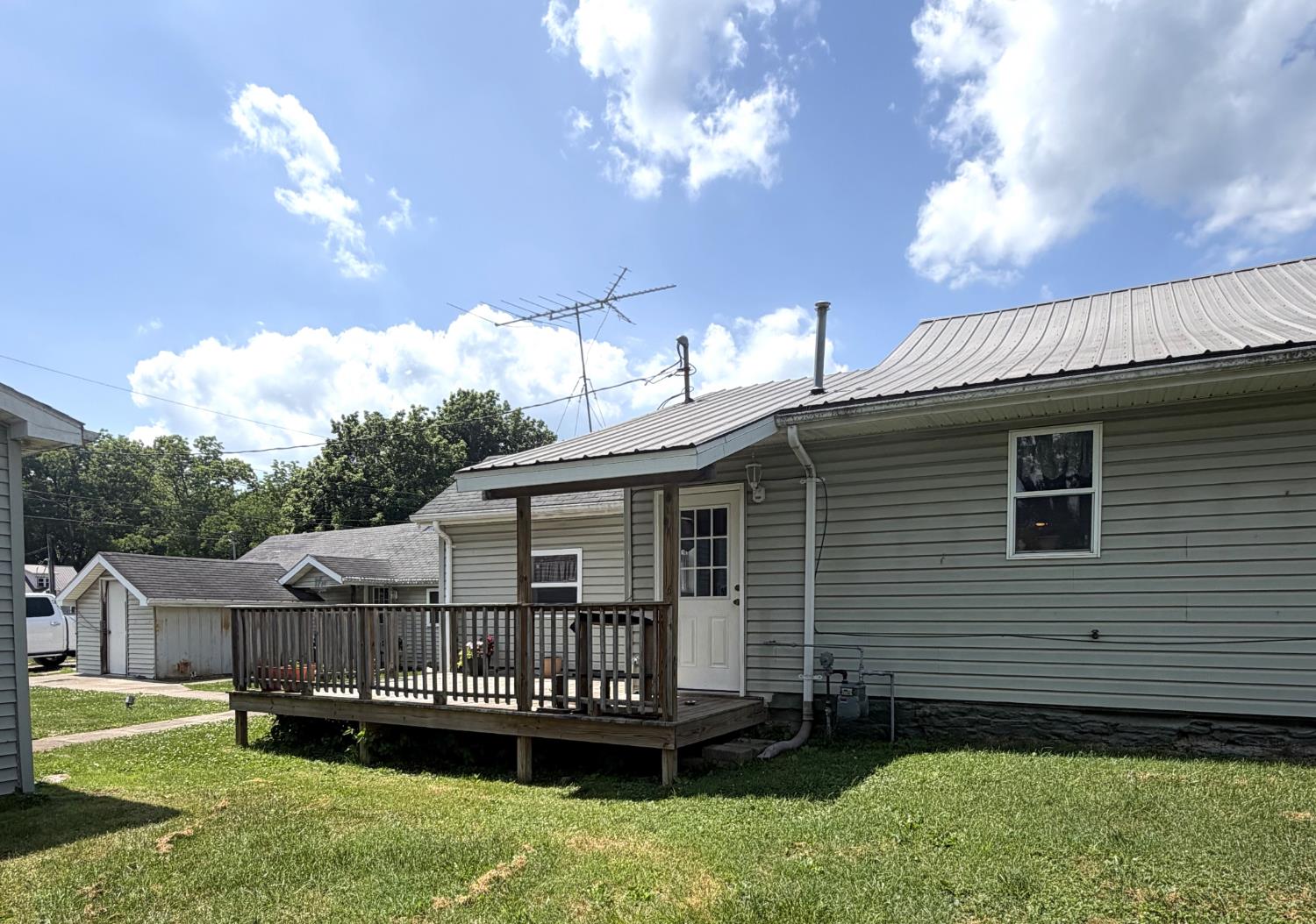 605 Ferry Street Vevay, IN 47043 - Photo 19 of 20