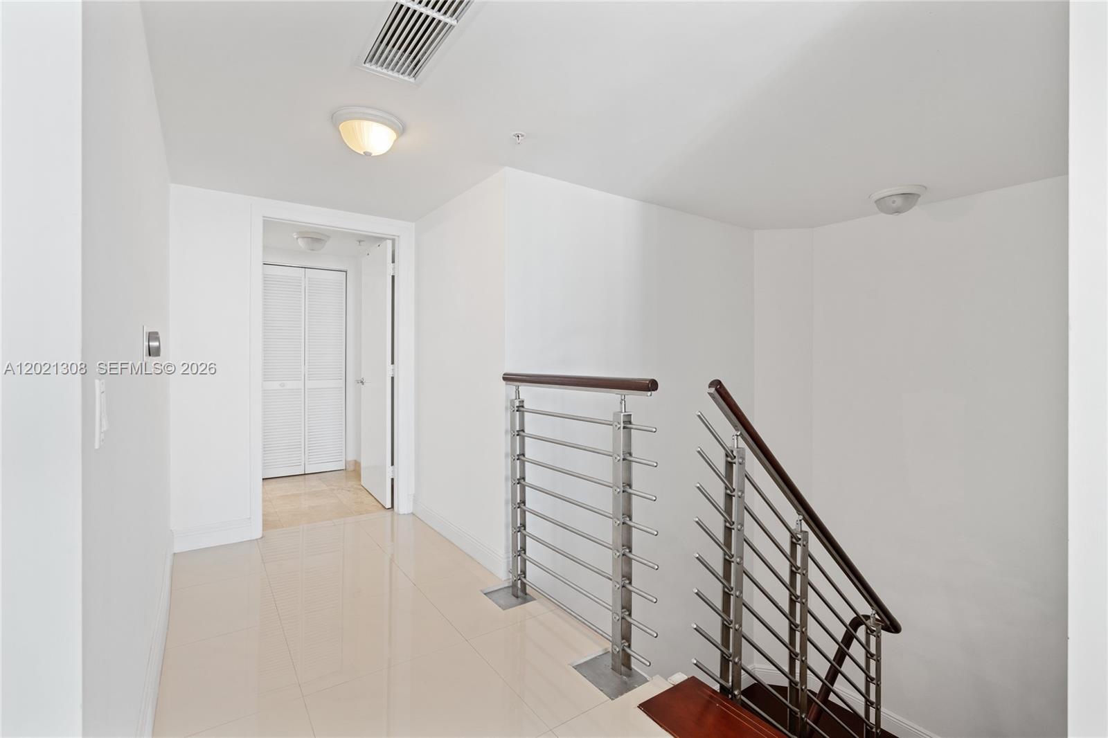 41 Southeast 5th Street, Unit 1609 Miami, FL 33131 - Photo 34 of 41