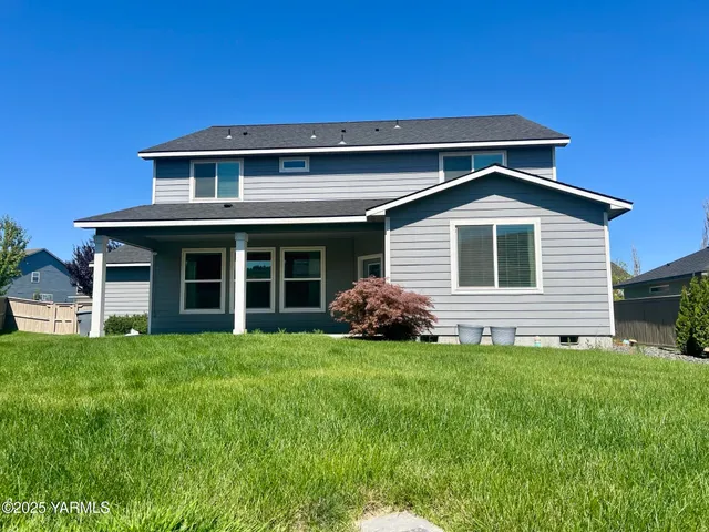 a view of front door of house
