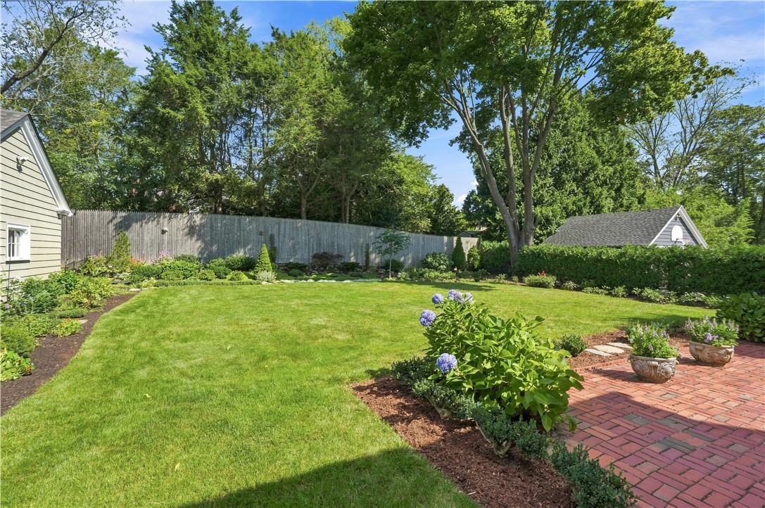 7 Elton Road Barrington, RI 02806 - Photo 43 of 50 Gallery Image 43