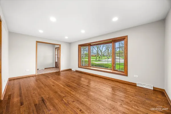 $515,000 | 1321 Iroquois Lane, Darien, IL 60561