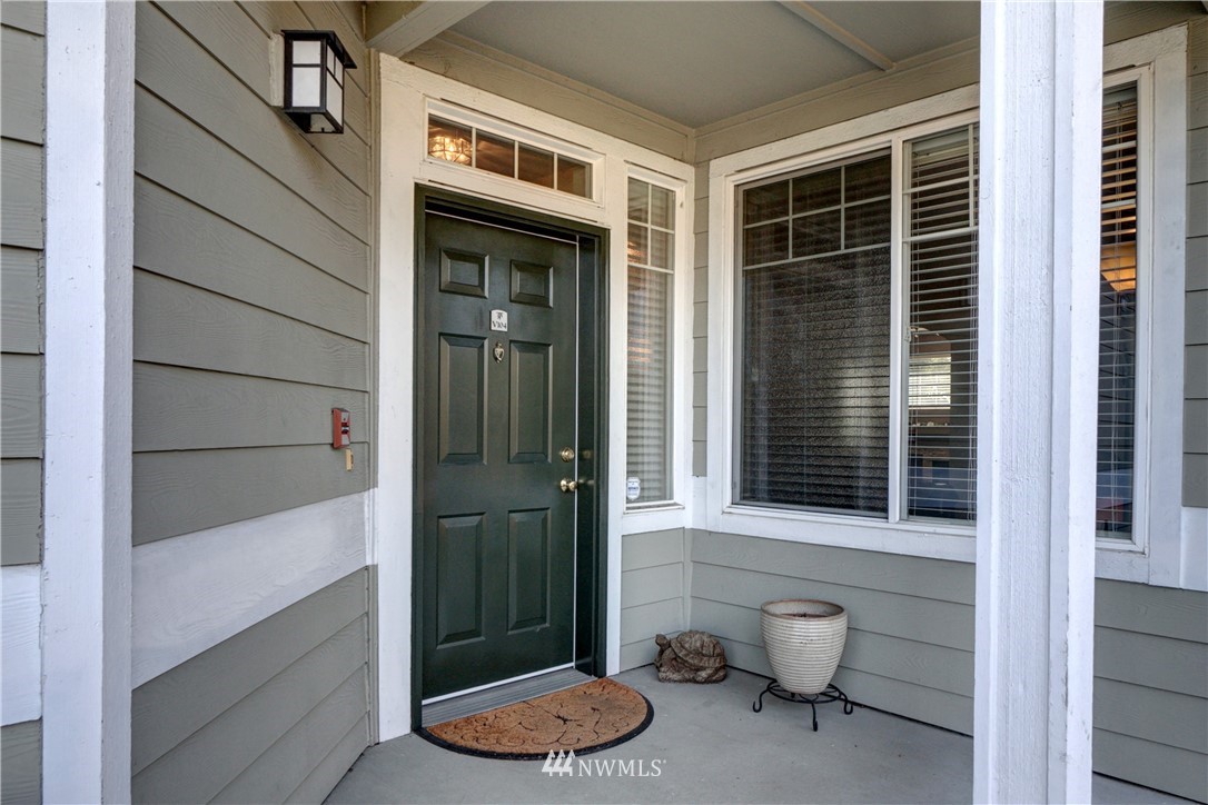 15150 140th Way Southeast, Unit V104 Renton, WA 98058 - Photo 2 of 21