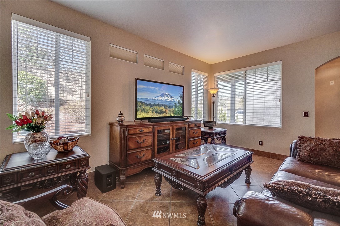 15150 140th Way Southeast, Unit V104 Renton, WA 98058 - Photo 4 of 21