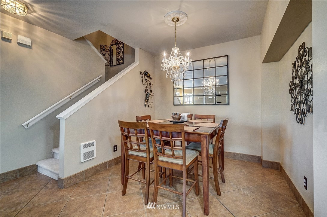 15150 140th Way Southeast, Unit V104 Renton, WA 98058 - Photo 5 of 21