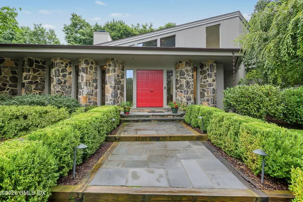 $4,500,000 | 18 Sidney Lanier Lane, Greenwich, CT 06831