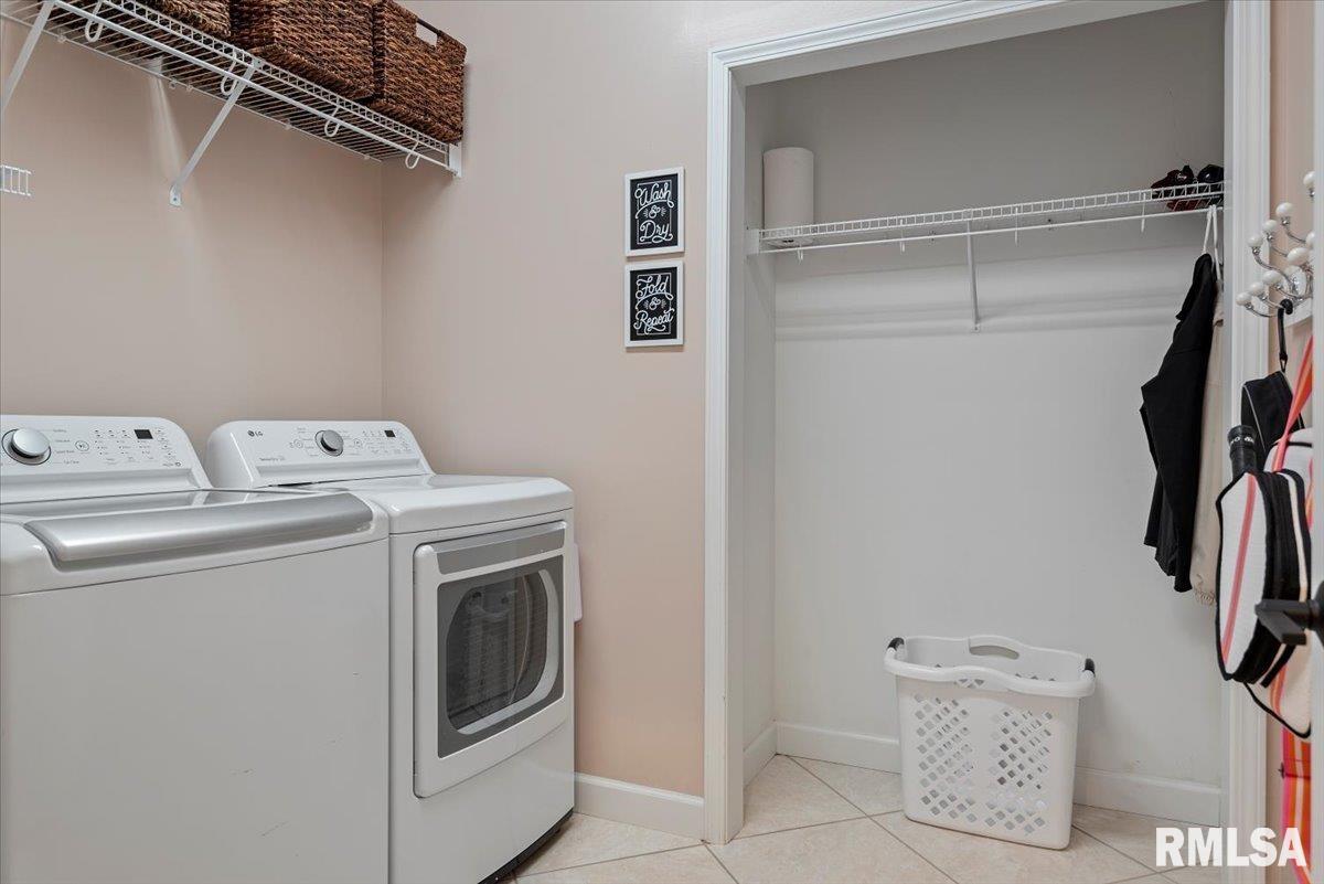 1629 Hoechester Road Springfield, IL 62712 - Photo 20 of 56